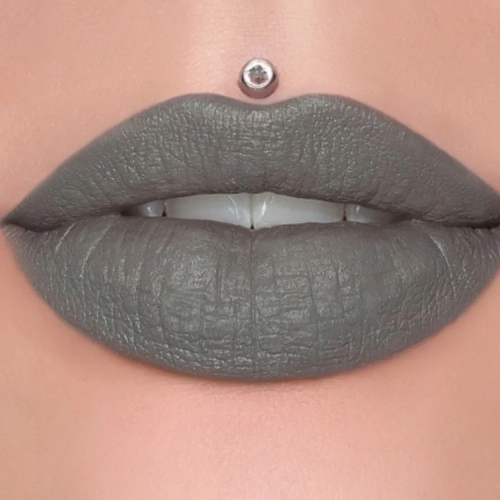 JEFFREE STAR COSMETICS Velvet Trap Lipstick - Drill Sargent NIB